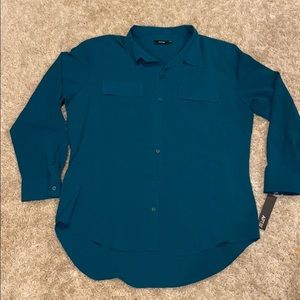 Apt. 9 Long Sleeve Button Down 2 Pocket Blouse